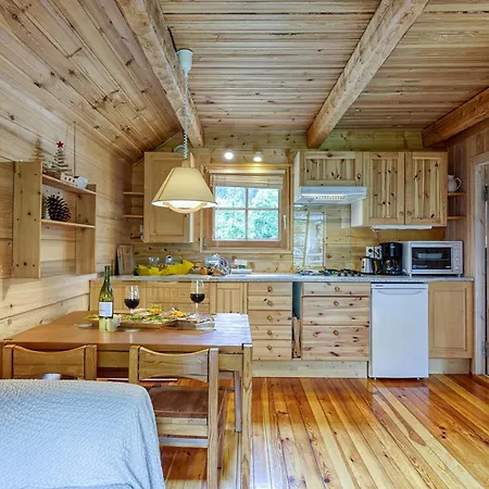 아파트 Mazot De Glace Near W/ Private Garden, Deck & Views - Happy *